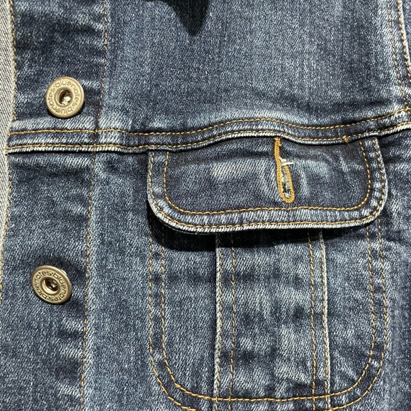 Dark Wash Button-Up Jean Jacket - Picture 2 of 4